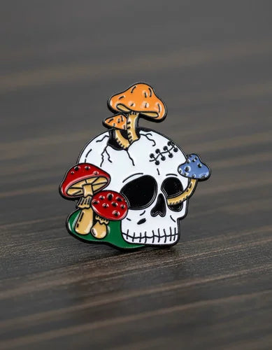 Pin Metálico Calavera Fungi