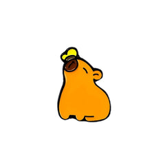 Pin Metálico Capibara con Mariposa