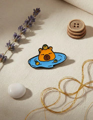 Pin Metálico Capibara en Spa