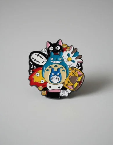Pin Metálico Collage Studio Ghibli