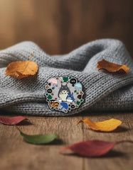 Pin Metálico Collage Totoros