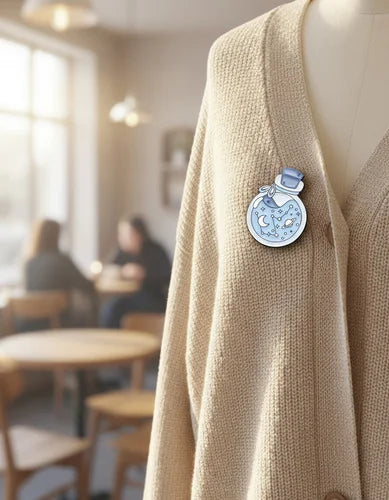 Pin Metálico Constelación en Botella