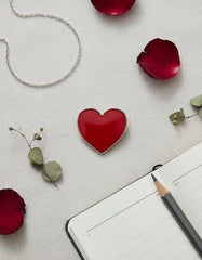 Pin Metálico Corazón Rojo Clásico