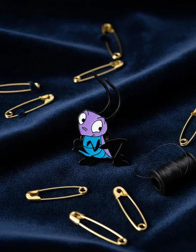 Pin Metálico Cri Kee