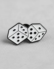 Pin Metálico Dados de la Suerte Oogie Boogie