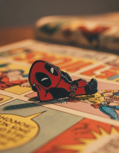 Pin Metálico Deadpool Relax
