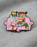 Pin Metálico Dexter en Familia