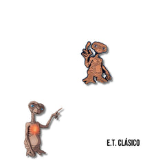 Pin Metálico E.T. Clásico