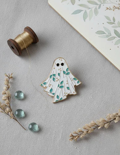Pin Metálico Fantasma Botánico