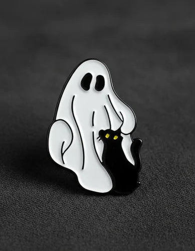 Pin Metálico Fantasma y Gatito Caricia