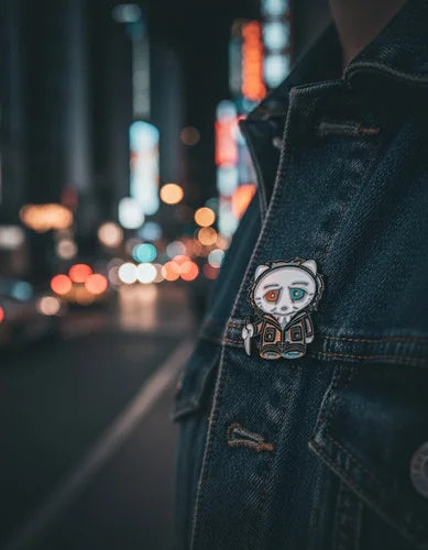 Pin Metálico Gatito Michael Myers