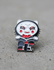 Pin Metálico Gatito Saw