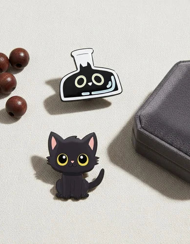 Pin Metálico Gatito en Erlenmeyer