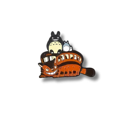 Pin Metálico Gatobús con Totoros