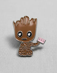 Pin Metálico Groot Hacha