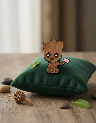 Pin Metálico Groot Hacha