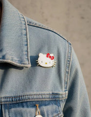 Pin Metálico Hello Kitty Carita