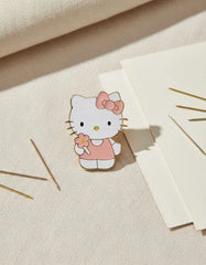 Pin Metálico Hello Kitty Flor