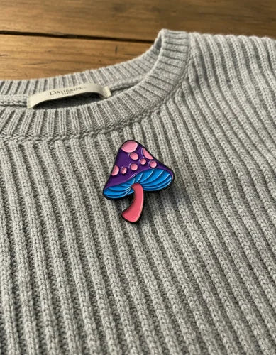 Pin Metálico Hongo Púrpura
