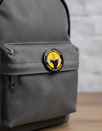 Pin Metálico Johnny Bravo Biceps