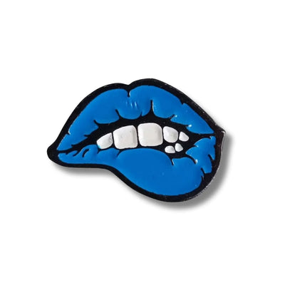 Pin Metálico Labios Retro Azules