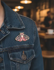 Pin Metálico Mariposa Portal Estelar