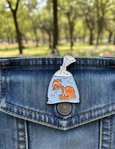 Pin Metálico Nemo en Bolsa
