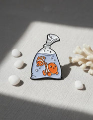Pin Metálico Nemo en Bolsa