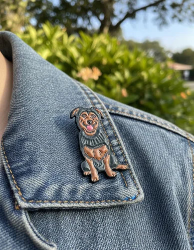 Pin Metálico Pastor Criollo