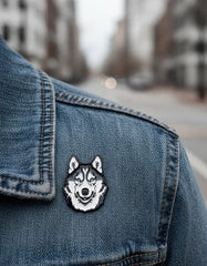 Pin Metálico Perrito Husky Siberiano