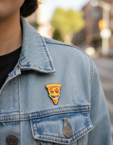 Pin Metálico Pizza Enamorada
