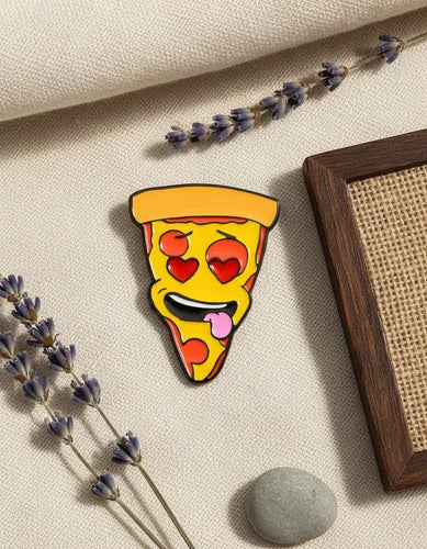 Pin Metálico Pizza Enamorada