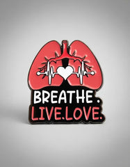 Pin Metálico Pulmones Breathe Live Love