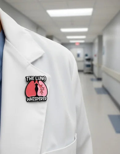 Pin Metálico Pulmones The Lung Whisperer
