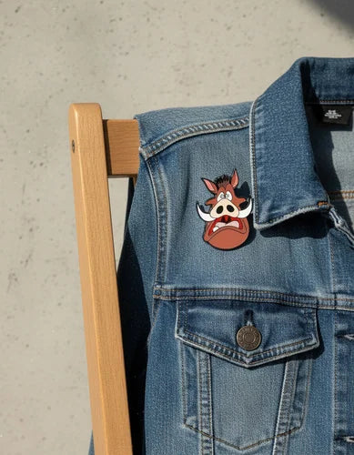 Pin Metálico Pumbaa Aterrorizado