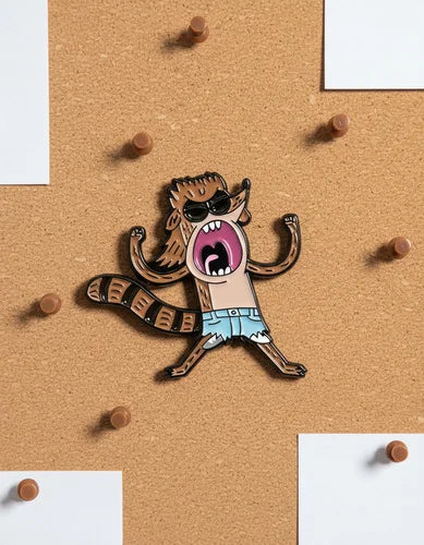 Pin Metálico Rigby Gritando