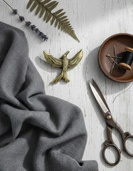 Pin Metálico Sinsajo Libre