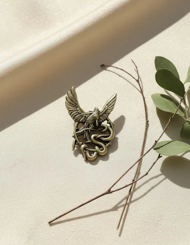 Pin Metálico Sinsajo Rebelde