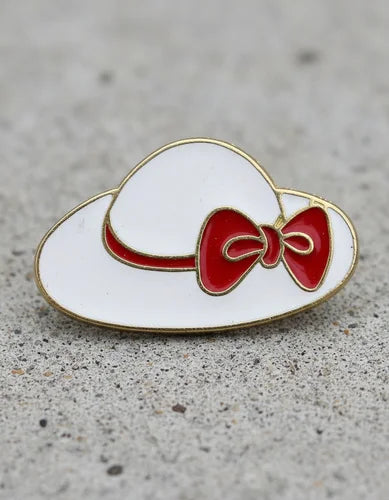 Pin Metálico Sombrero de Verano