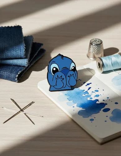 Pin Metálico Stitch Apenado