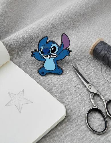 Pin Metálico Stitch Asustado