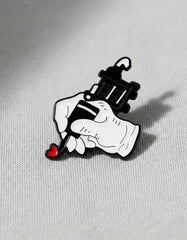 Pin Metálico Tattoo con Amor