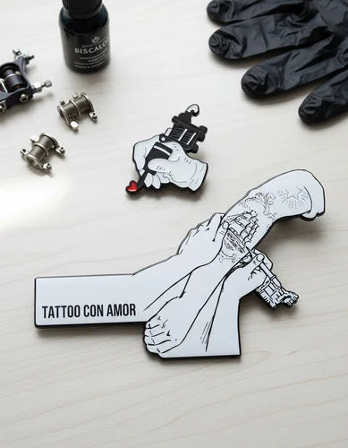 Pin Metálico Tattoo con Amor