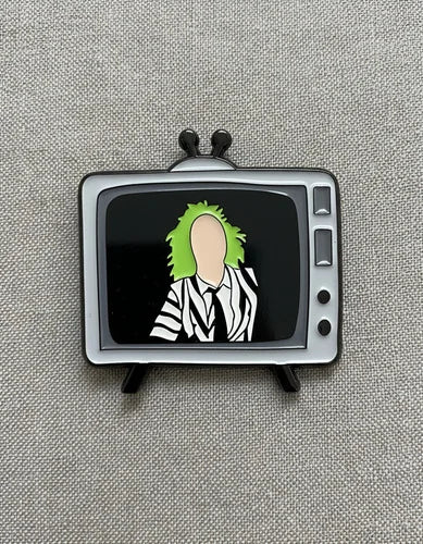Pin Metálico Televisor Beetlejuice