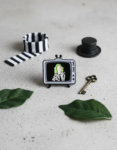 Pin Metálico Televisor Beetlejuice
