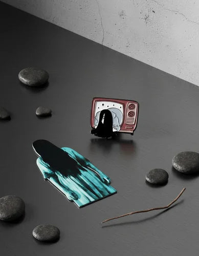 Pin Metálico Televisor El Aro