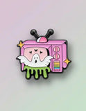 Pin Metálico Televisor Fantasma